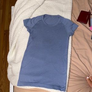 Swiftly tech lulu lemon top